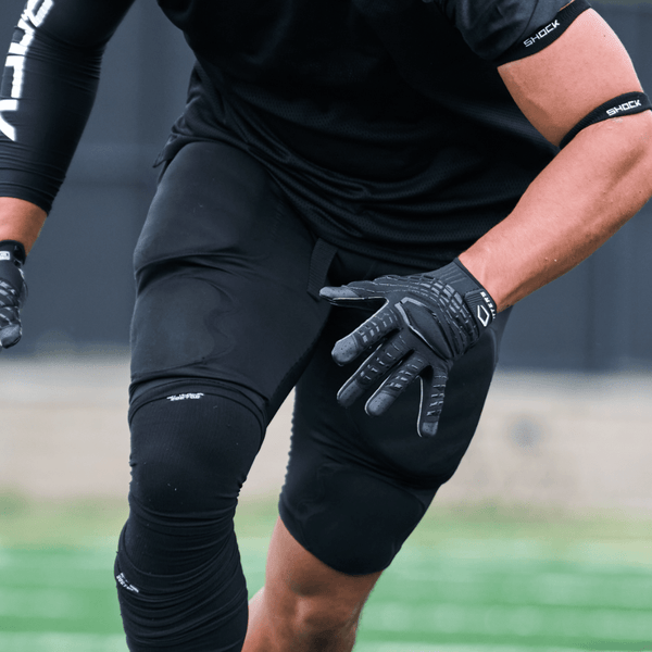  Men's Padded Compression Sports Shirt - Protective Short Sleeve  for Football, Basketball & Paintball (Medium, Black) : Clothing, Shoes &  Jewelry